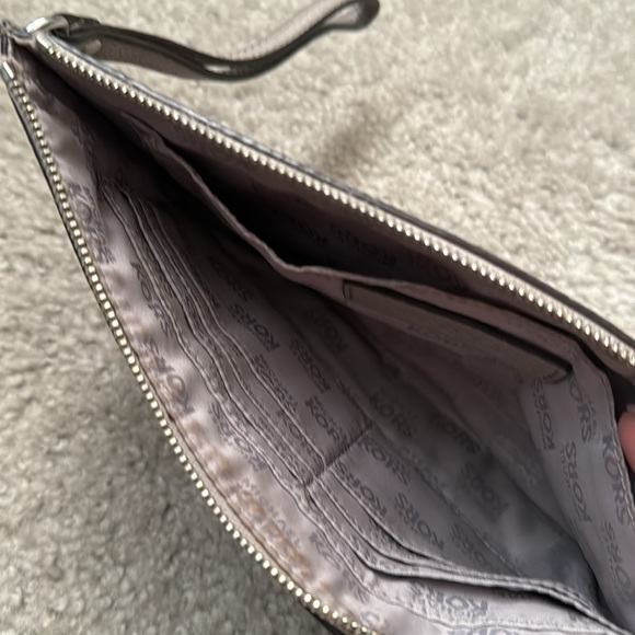 Michael Kors Wristlet - Picture 2 of 2